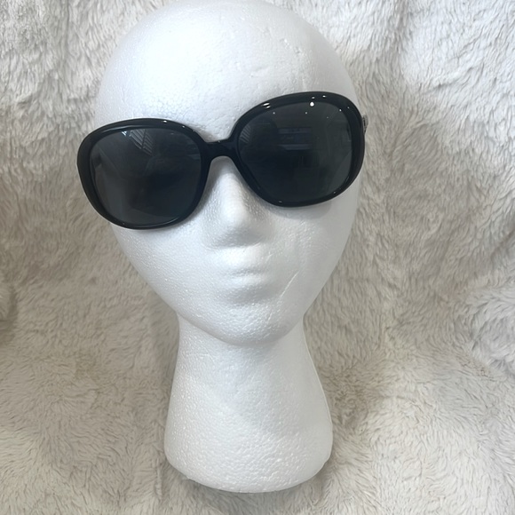 Preowned Chanel 5244 Rx Sunglasses- Black. - Picture 1 of 9